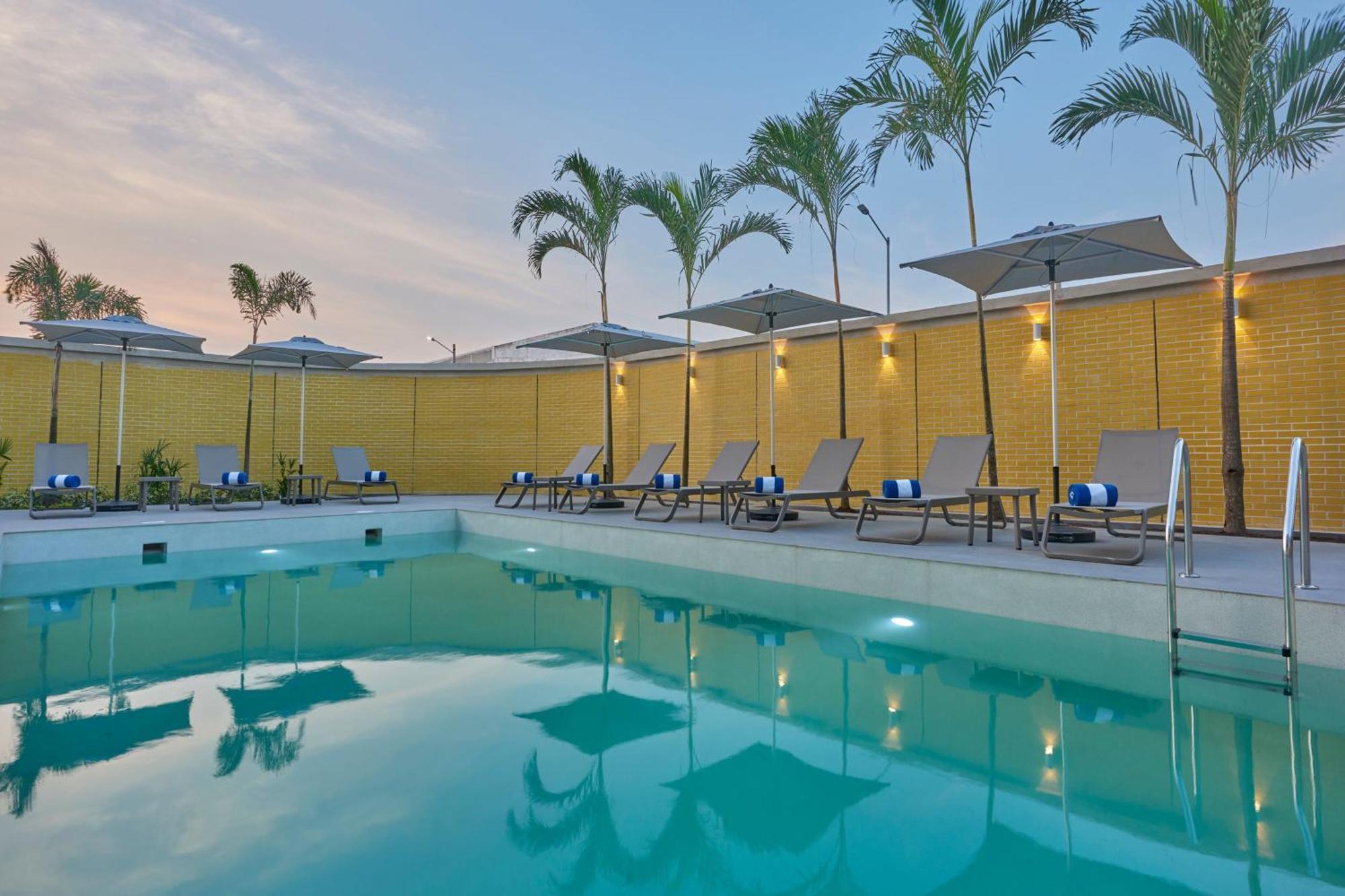 City Express By Marriott Cancun Aeropuerto Alfredo V. Bonfil Εξωτερικό φωτογραφία